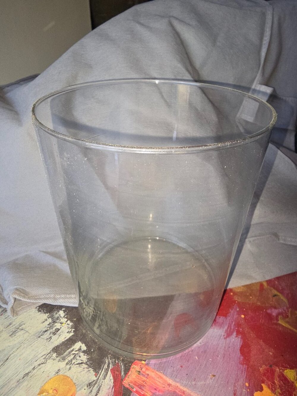 Round, glass vase - 6-1/2" x 8"